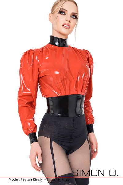 Latexová řasená halenka